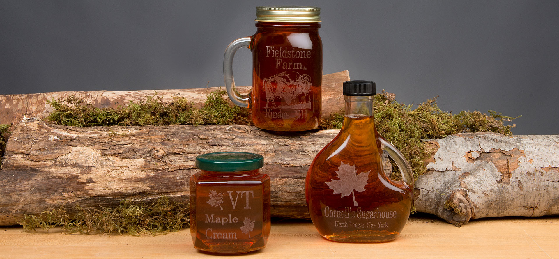 New England Container Company Vermont Log Cabin Maple Syrup Containers